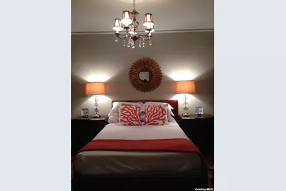 2 Town House Place #1J, Great Neck, NY 11021 - Photo 13