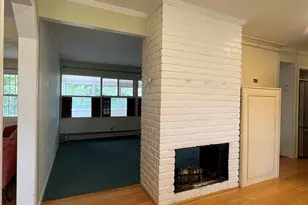 2 Dwarf Ln, Wantagh, NY 11793 - Photo 15