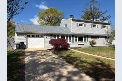 2 Dwarf Lane, Wantagh, NY 11793 - Photo 3