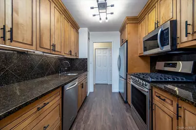 430 Shore Rd #8 H, Long Beach, NY 11561 - Photo 25