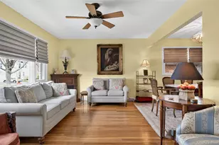 21 Whitney Ave, Floral Park, NY 11001 - Photo 5