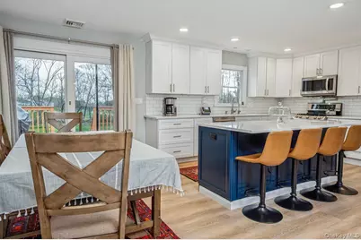 22 Valkill Drive, Poughkeepsie, NY 12601 - Photo 5