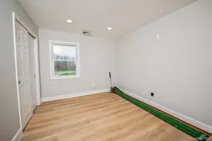 22 Valkill Dr, Poughkeepsie, NY 12601 - Photo 15