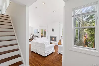 27 Ely Brook Road, East Hampton, NY 11937 - Photo 3