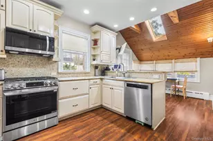 1 Spencer Ct, Hartsdale, NY 10530 - Photo 3