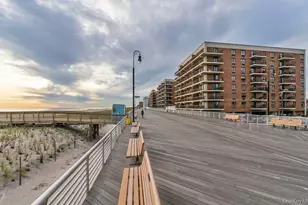 230 W Broadway, Long Beach, NY 11561 - Photo 21