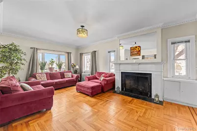 13301 226th Street, Springfield Gardens, NY 11413 - Photo 5