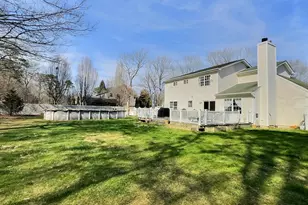 29 Terra Pines Gate, Yaphank, NY 11980 - Photo 5