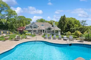 10 Colonial Dr, Smithtown, NY 11787 - Photo 3