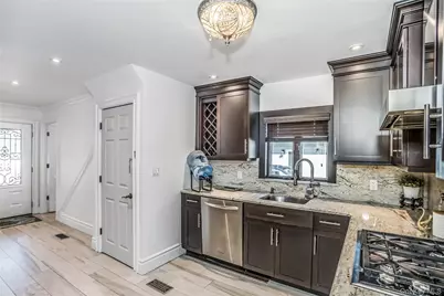 45 Concord Street, Lynbrook, NY 11563 - Photo 7