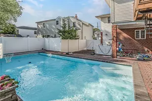 45 Concord St, Lynbrook, NY 11563 - Photo 5