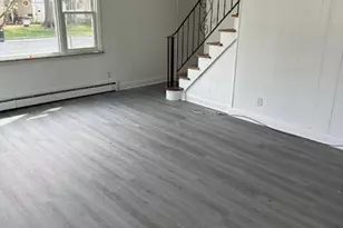 41 Clement St, Glen Cove, NY 11542 - Photo 3