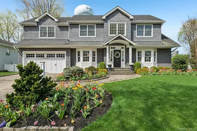155 Bengeyfield Drive, East Williston, NY 11596 - Photo 1