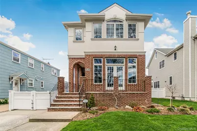 813 5th Avenue, New Hyde Park, NY 11040 - Photo 1