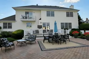 185 W Islip Rd, West Islip, NY 11795 - Photo 43