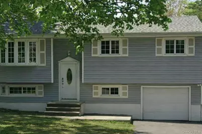 8 Fort Worth Place, Monroe, NY 10950 - Photo 1
