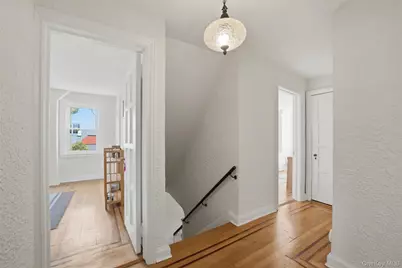 930 Grant Avenue, Pelham, NY 10803 - Photo 29