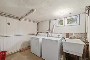 930 Grant Ave, Pelham, NY 10803 - Photo 37