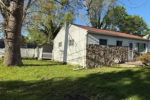 2 Gardner St, Newburgh, NY 12550 - Photo 13