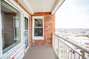 855 E Broadway, Long Beach, NY 11561 - Photo 21