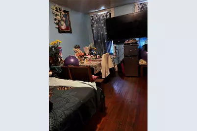 10426 104th Street, Ozone Park, NY 11417 - Photo 3