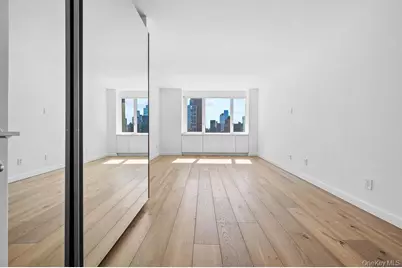 322 W 57th Street #33P2, New York (Manhattan), NY 10019 - Photo 31