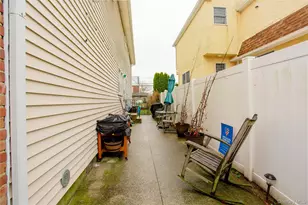 552 E Walnut St, Long Beach, NY 11561 - Photo 13