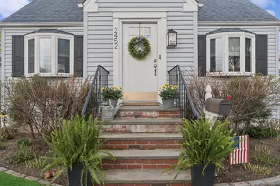 2452 Woodland Avenue, Wantagh, NY 11793 - Photo 3