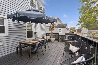 2452 Woodland Avenue, Wantagh, NY 11793 - Photo 21
