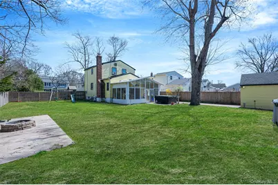 326 Litchfield Avenue, Babylon, NY 11702 - Photo 39