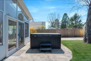 326 Litchfield Ave, Babylon, NY 11702 - Photo 37