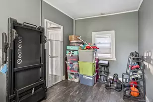 143 Oliver Ave, Yonkers, NY 10701 - Photo 9