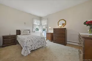 6 Brokaw Ave, Floral Park, NY 11001 - Photo 19
