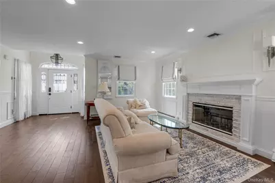 23 Grove Street, Cold Spring Harbor, NY 11724 - Photo 3