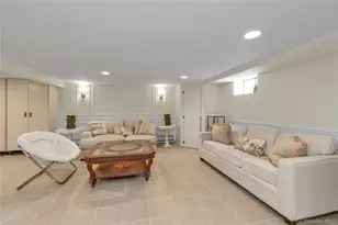 23 Grove St, Cold Spring Harbor, NY 11724 - Photo 17
