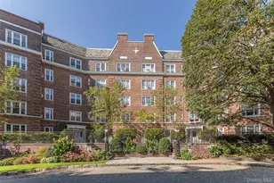 6 Midland Gardens, Bronxville, NY 10708 - Photo 11