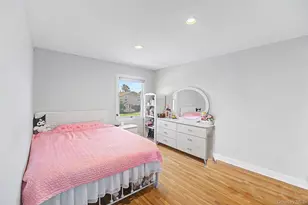 47 Favorite Ln, Jericho, NY 11753 - Photo 17