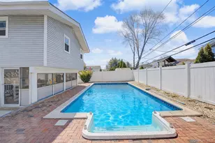 47 Favorite Ln, Jericho, NY 11753 - Photo 25