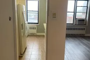 140-10 84th Dr, Briarwood, NY 11435 - Photo 3