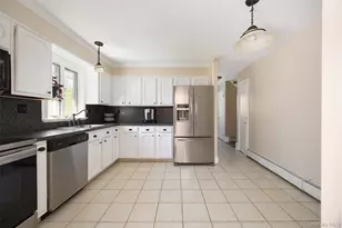 126 E Fallkill Rd, Hyde Park, NY 12538 - Photo 5