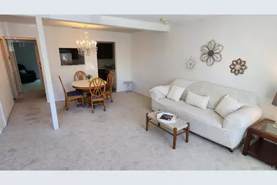 51 Rocky Point Yaphank Rd Road #8, Rocky Point, NY 11778 - Photo 5