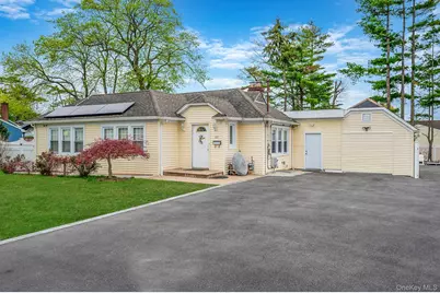 122 McKinley Street, Brentwood, NY 11717 - Photo 1