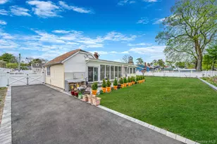 122 McKinley St, Brentwood, NY 11717 - Photo 39