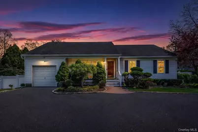 105 Horseblock Road, Centereach, NY 11720 - Photo 5