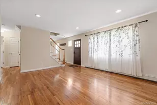 10 Maple Rd, Huntington Station, NY 11746 - Photo 5