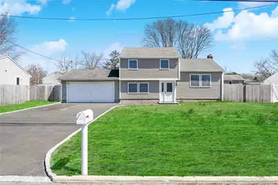 651 Americus Avenue, Patchogue, NY 11772 - Photo 1