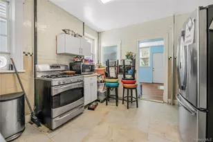 152 Livingston Ave, Yonkers, NY 10705 - Photo 7
