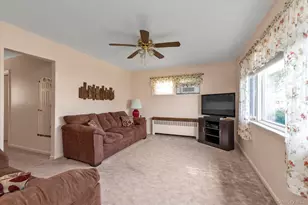 112 Harrison Pl, Massapequa, NY 11758 - Photo 3