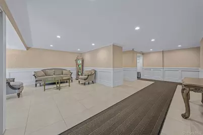 43-25 Douglaston Parkway #1H, Little Neck, NY 11363 - Photo 3