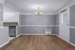 43-25 Douglaston Pkwy, Little Neck, NY 11363 - Photo 9